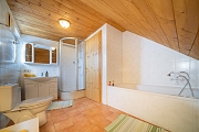Vergrößern / Details: Zirbenhütte Badezimmer